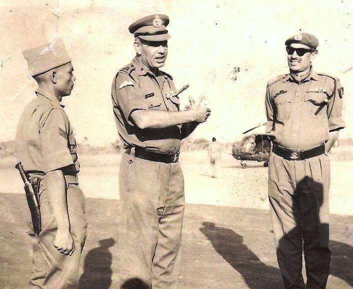 Lt. Gen Sagat Singh and Maj. Gen. K. V. Krishna Rao with Hav. Dil Bahadur Chettri at Sylhet