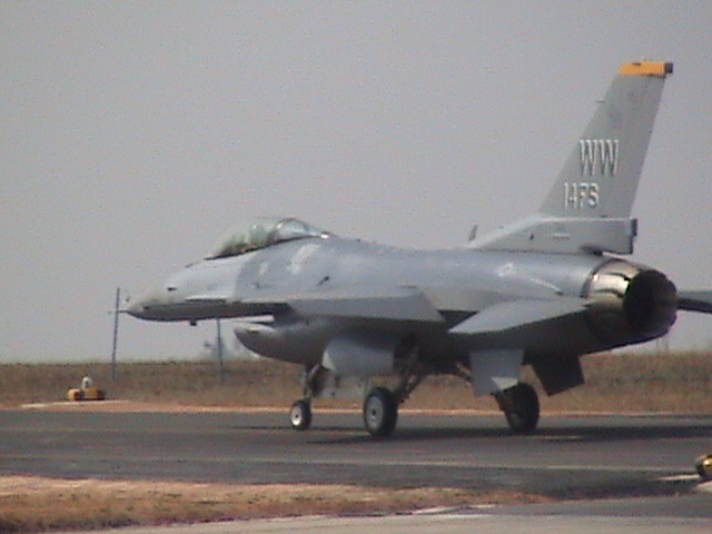 F-16 ready for take off