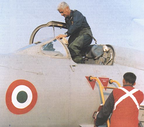 Air Chief Marshal AY Tipnis flying a MiG-21M of No.35 Squadron just months prior to his retirement