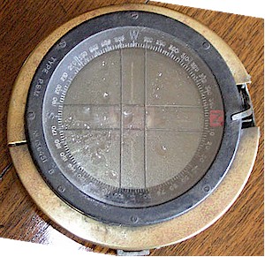 Compass.jpg (43752 bytes)